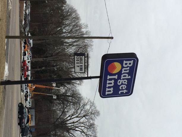 Imagen de los exteriores del Hotel Budget Inn, Chester. Foto 19