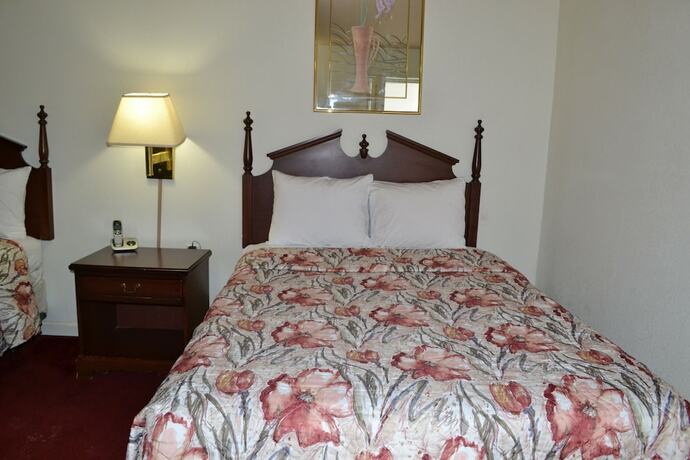Imagen de la habitación del Hotel Budget Inn, Christiansburg. Foto 12