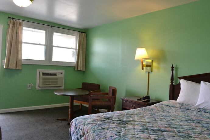Imagen de la habitación del Hotel Budget Inn, Christiansburg. Foto 14