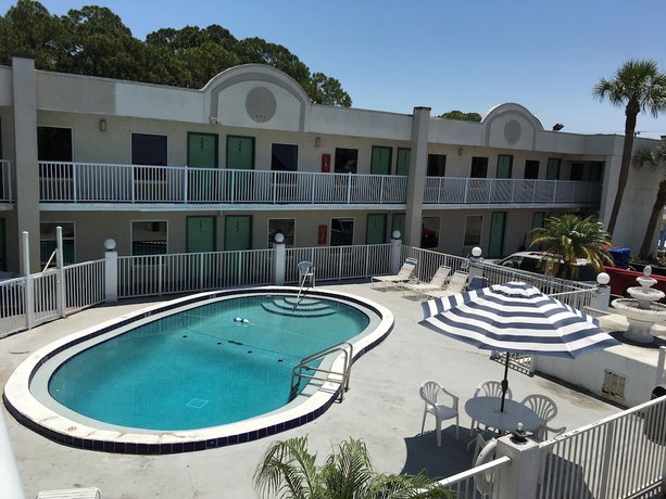 Imagen general del Hotel Budget Inn Cocoa. Foto 1