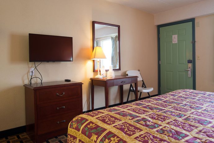 Imagen de la habitación del Hotel Budget Inn Cocoa. Foto 9