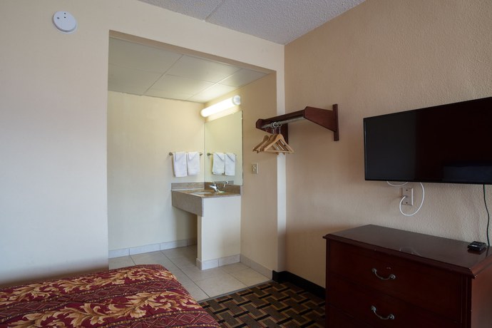 Imagen de la habitación del Hotel Budget Inn Cocoa. Foto 13