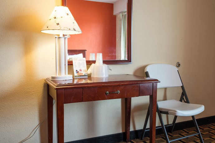 Imagen de la habitación del Hotel Budget Inn Cocoa. Foto 15