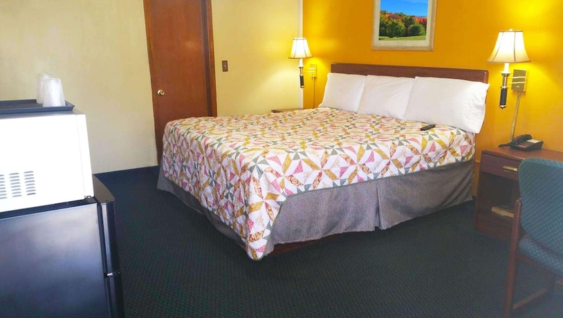 Imagen de la habitación del Hotel Budget Inn Corning. Foto 11