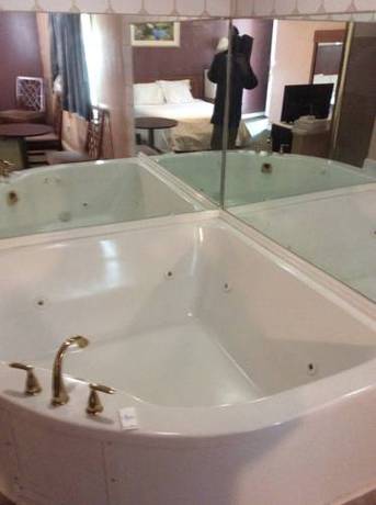 Imagen de la habitación del Hotel Budget Inn Dayville. Foto 6