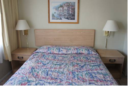 Imagen de la habitación del Hotel Budget Inn, El Cerrito. Foto 3