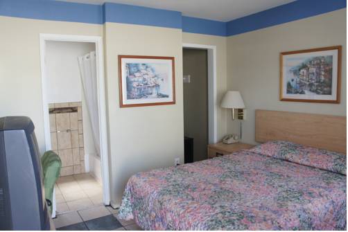 Imagen de la habitación del Hotel Budget Inn, El Cerrito. Foto 4