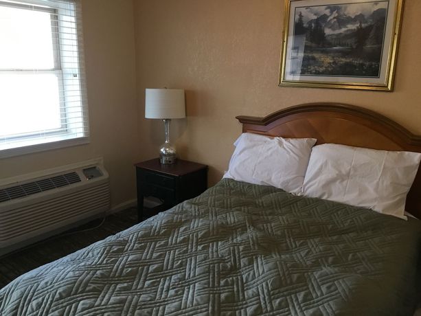 Imagen de la habitación del Hotel Budget Inn Express. Foto 6