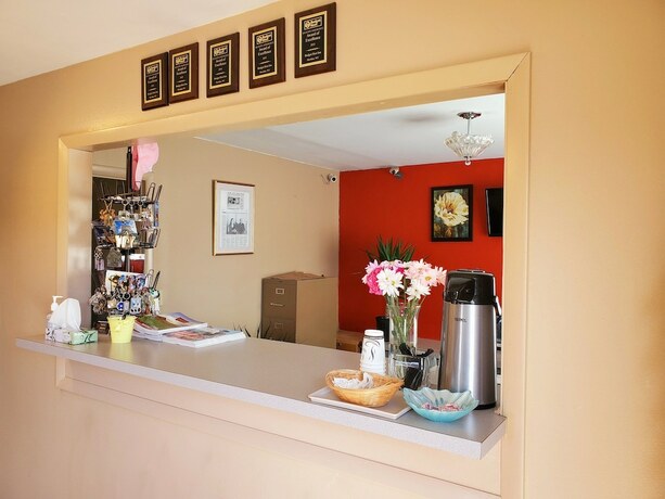 Imagen general del Hotel Budget Inn Express. Foto 5
