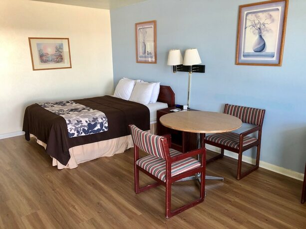 Imagen de la habitación del Hotel Budget Inn Express. Foto 20