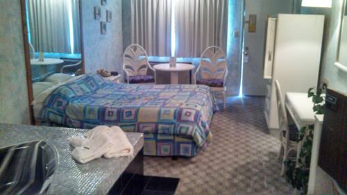 Imagen de la habitación del Hotel Budget Inn. Foto 15