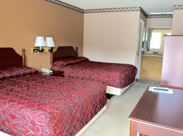 Imagen de la habitación del Hotel Budget Inn. Foto 8