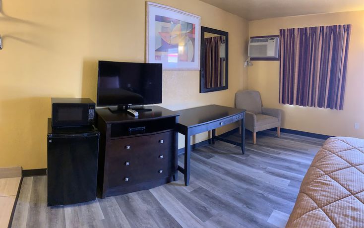 Imagen de la habitación del Hotel Budget Inn. Foto 8