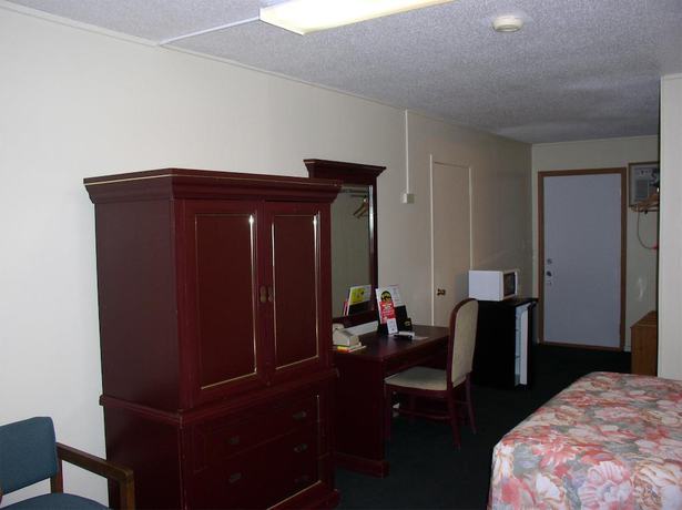 Imagen de la habitación del Hotel Budget Inn, Fairmont. Foto 11