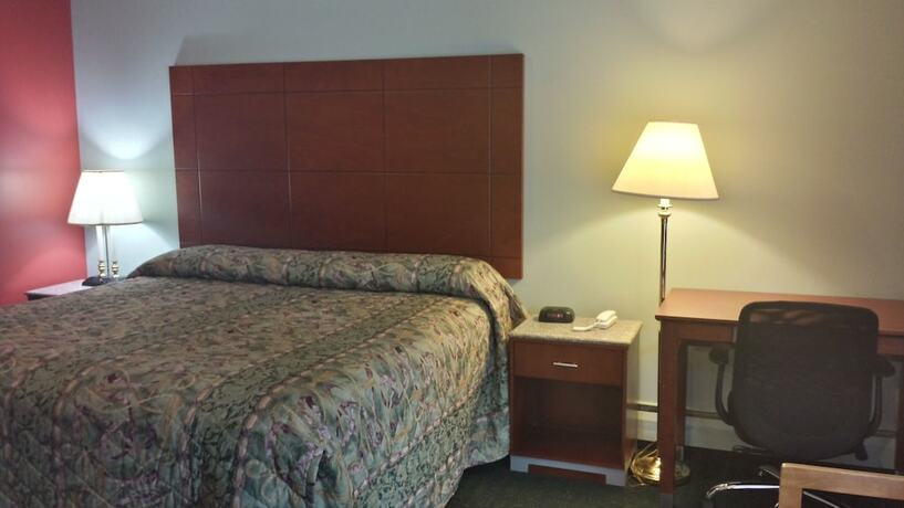 Imagen de la habitación del Hotel Budget Inn Fairport. Foto 17
