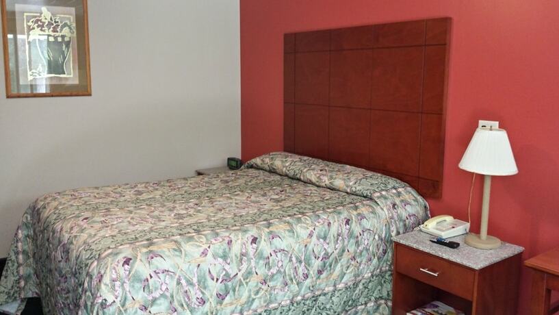 Imagen general del Hotel Budget Inn Fairport. Foto 8