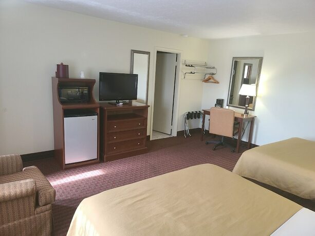 Imagen general del Hotel Budget Inn Farmington. Foto 12