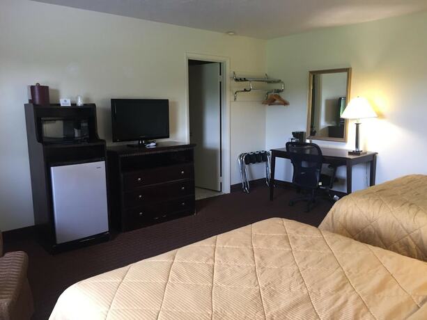 Imagen general del Hotel Budget Inn Farmington. Foto 14