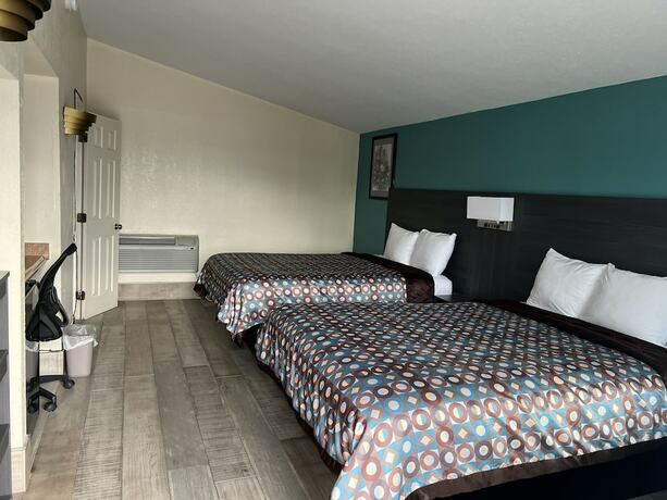 Imagen de la habitación del Hotel Budget Inn - Ft Myers. Foto 13