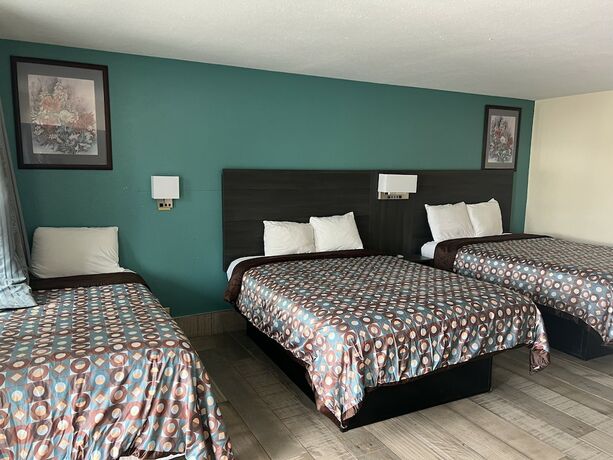 Imagen de la habitación del Hotel Budget Inn - Ft Myers. Foto 14