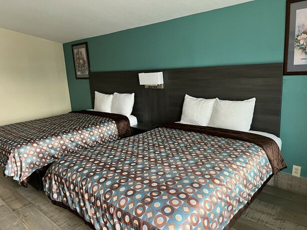 Imagen de la habitación del Hotel Budget Inn - Ft Myers. Foto 19