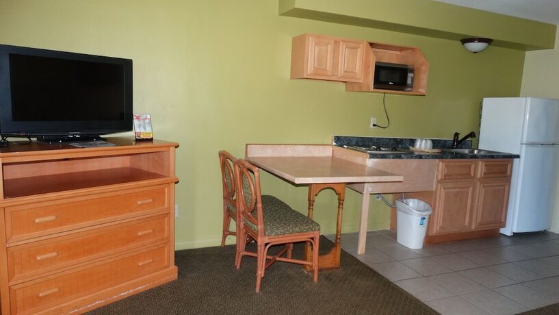 Imagen general del Hotel Budget Inn, Gainesville. Foto 8