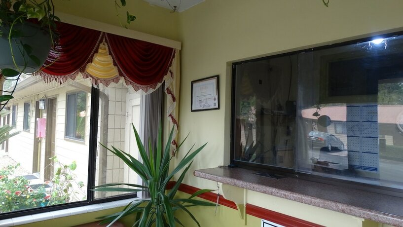 Imagen general del Hotel Budget Inn, Gainesville. Foto 13
