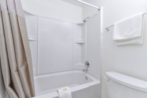 Imagen general del Hotel Budget Inn Greenville By Hotel O I-85 . Foto 1