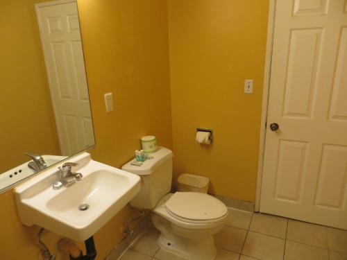 Imagen de la habitación del Hotel Budget Inn Hollywood. Foto 8