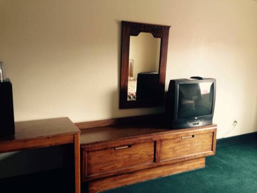 Imagen de la habitación del Hotel Budget Inn Jamestown - Falconer. Foto 4