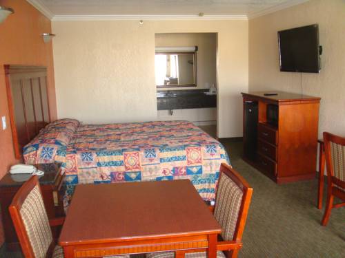 Imagen de la habitación del Hotel Budget Inn, La Puente. Foto 8
