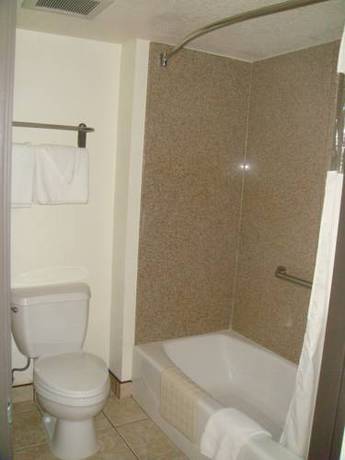 Imagen de la habitación del Hotel Budget Inn, La Puente. Foto 11