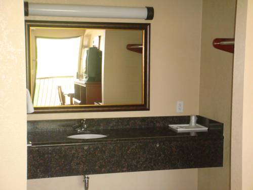 Imagen de la habitación del Hotel Budget Inn, La Puente. Foto 12