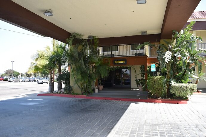 Imagen general del Hotel Budget Inn La Puente. Foto 11