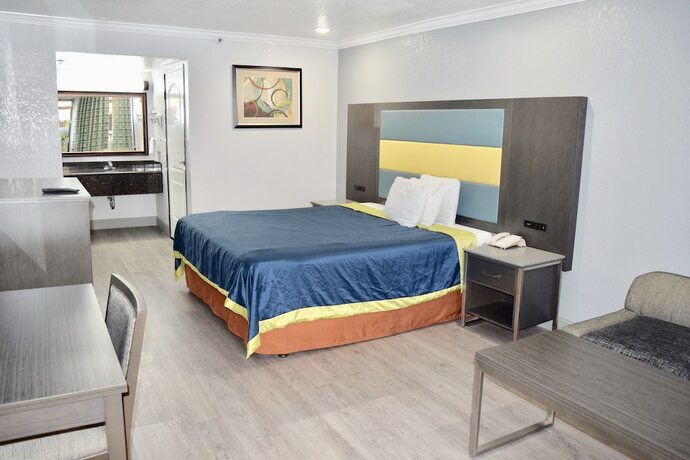 Imagen de la habitación del Hotel Budget Inn La Puente. Foto 13