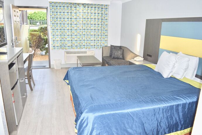 Imagen de la habitación del Hotel Budget Inn La Puente. Foto 19