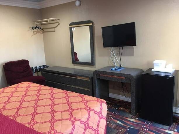 Imagen de la habitación del Hotel Budget Inn, Lawndale. Foto 11