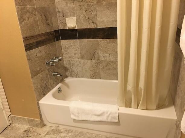 Imagen de la habitación del Hotel Budget Inn, Lawndale. Foto 19