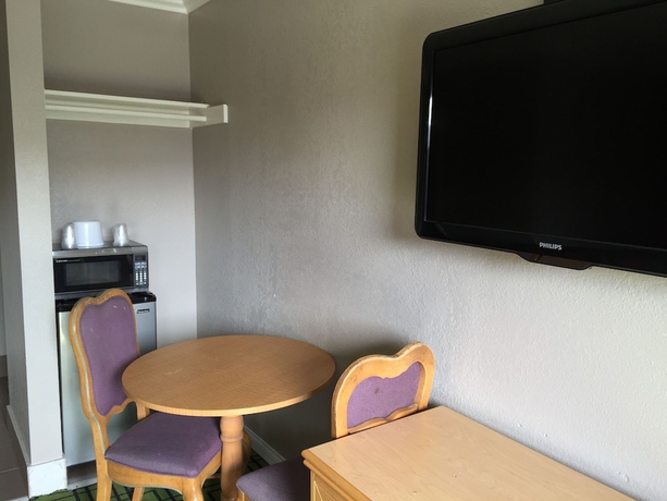 Imagen de la habitación del Hotel Budget Inn, Los &Aacute;ngeles. Foto 10