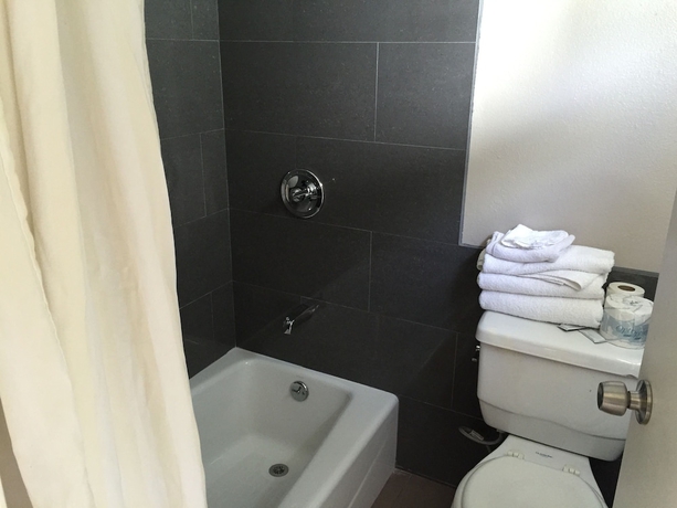 Imagen de la habitación del Hotel Budget Inn, Los &Aacute;ngeles. Foto 11