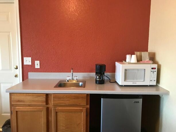 Imagen general del Hotel Budget Inn Madill. Foto 1