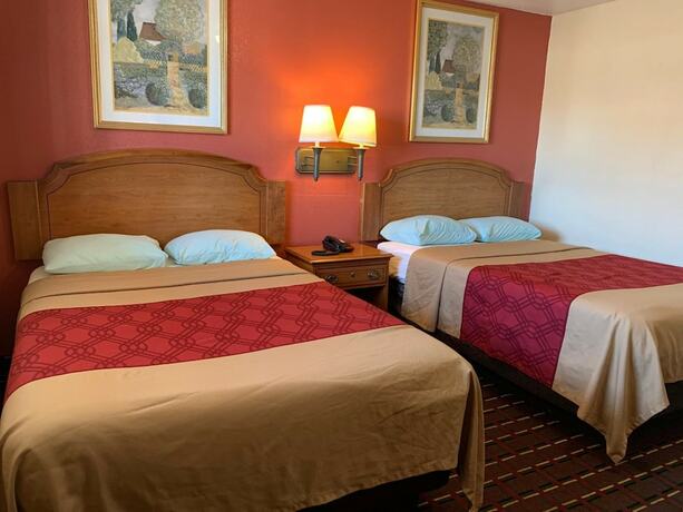 Imagen general del Hotel Budget Inn Madill. Foto 5