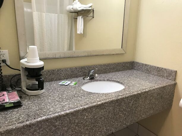 Imagen de la habitación del Hotel Budget Inn Madill. Foto 19