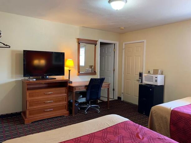 Imagen general del Hotel Budget Inn Madill. Foto 9