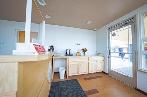 Imagen de los interiores del Hotel Budget Inn Madras by OYO. Foto 15