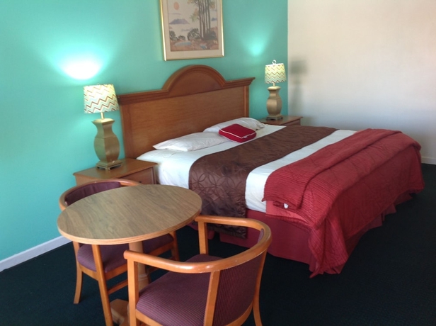 Imagen de la habitación del Hotel Budget Inn, Mcdonough. Foto 9