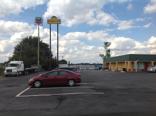 Imagen general del Hotel Budget Inn, Mcdonough. Foto 5
