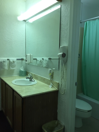 Imagen de la habitación del Hotel Budget Inn, Mexico. Foto 13