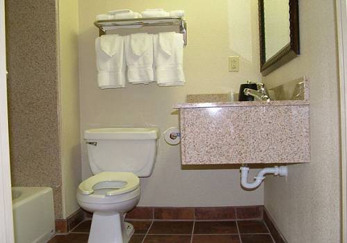 Imagen de la habitación del Hotel Budget Inn Monroe. Foto 6