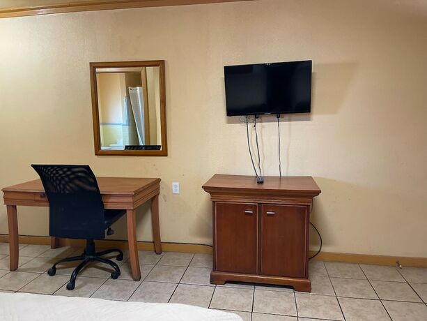 Imagen de la habitación del Hotel Budget Inn Motel. Foto 12